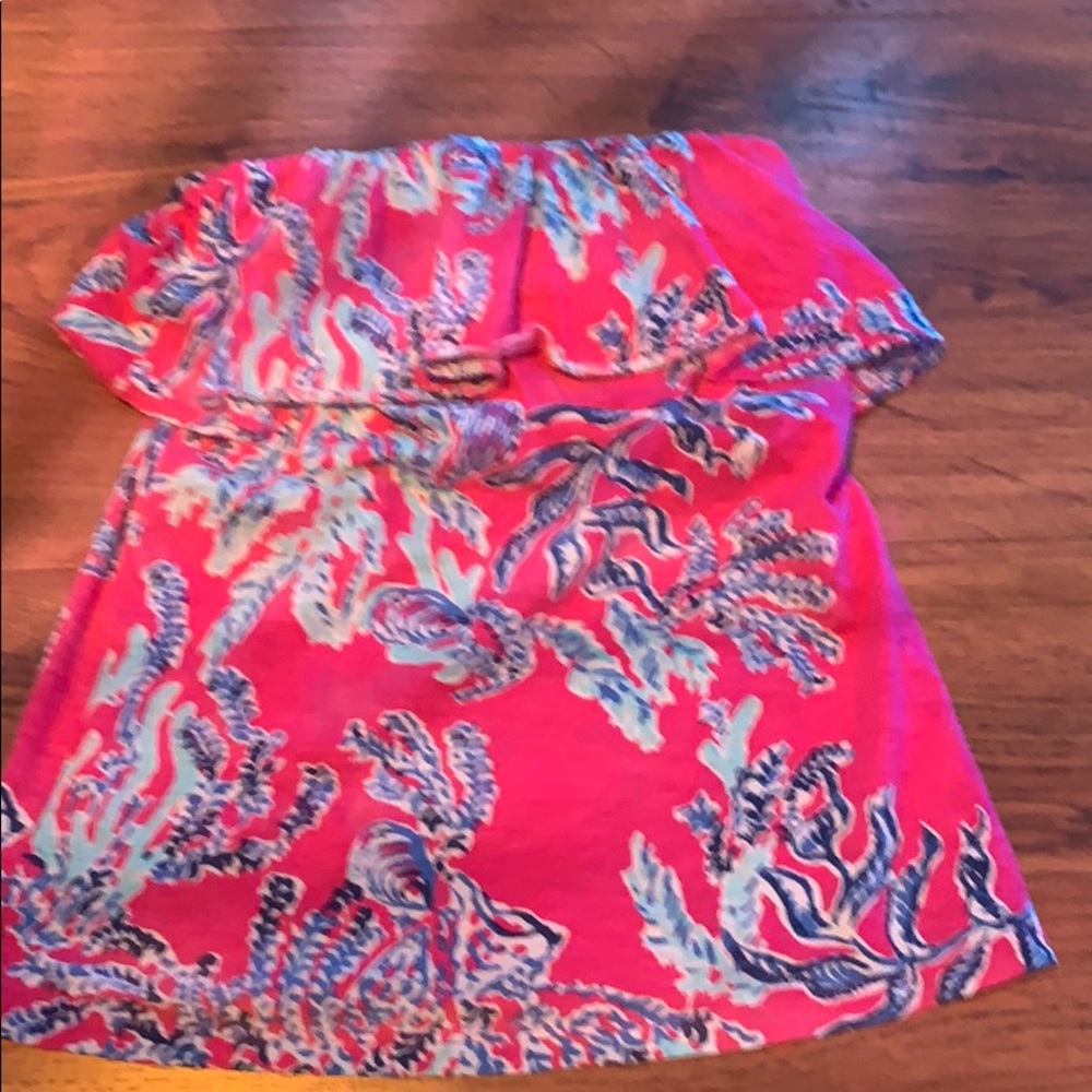 Strapless pink and blue top